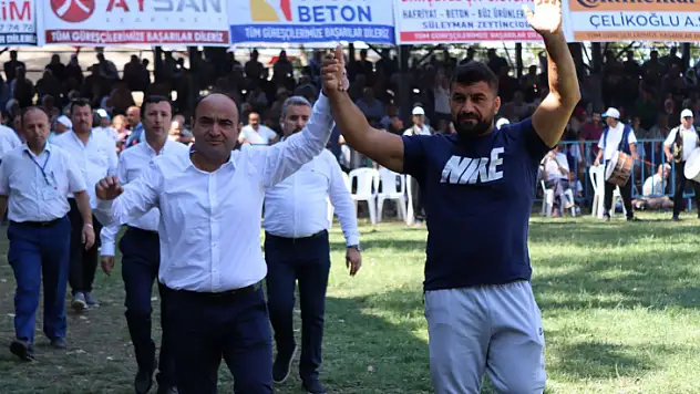 Sekili Başpehlivan Ali Yanatma Ermeydanı'nda