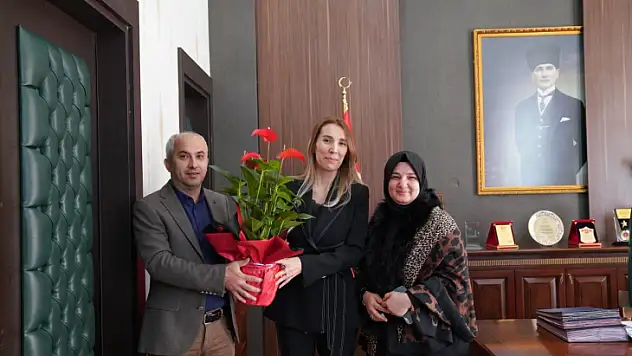 SEYDİKEMER'DE KAYMAKAM BÜYÜKER'İN KADINLAR GÜNÜ KUTLANDI