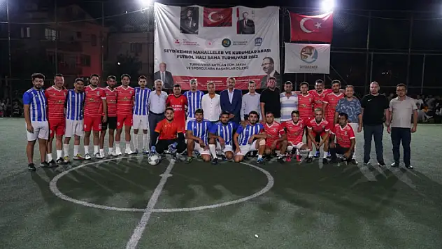 SEYDİKEMER'E YAKIŞAN FUTBOL TURNUVASI SONA ERDİ
