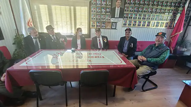 Seydikemer Kaymakamı'ndan şehit aileleri'ne ziyaret