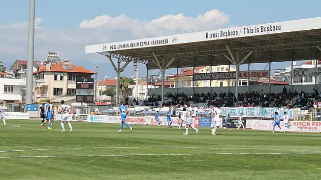 Şimşekler, 1461 Trabzon FK virajında