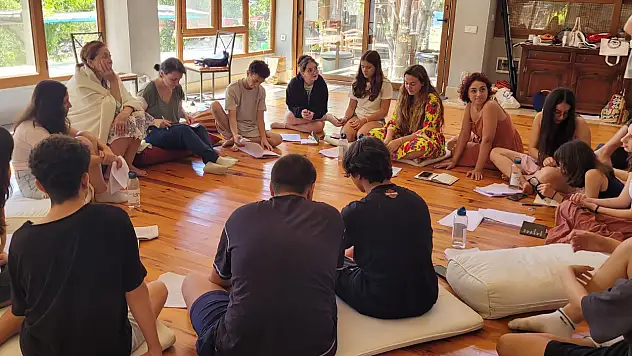 'Taş, Ses, Beden Atölyesi' Muğla'da Gerçekleştirildi