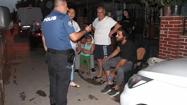 Yaralanan Sürücünün Yardımına Mahalleli Yetişti