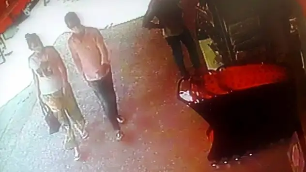 Yüzlerindeki Maskeye Rağmen Yakalandılar