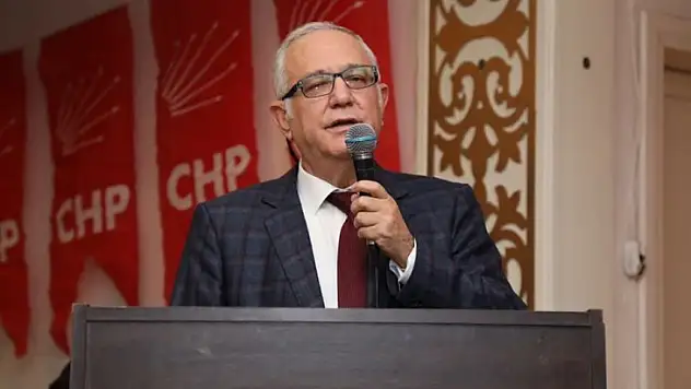 Zeybekoğlu  Cumhuriyetimizin 98. yılı kutlu olsun!