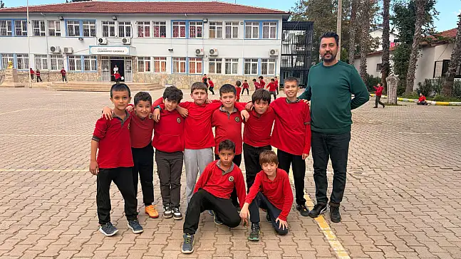 Fethiye'de öğrenciler ilk ara tatilin ardından dersbaşı yaptı