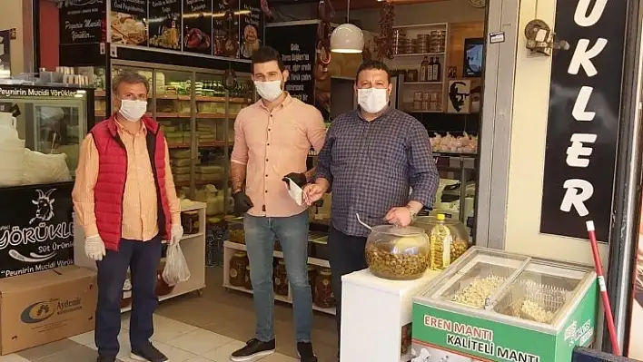 Milas Yörük Türkmen Kültür Derneği Üyeleri Ve Sağlık Çalışanlarını Unutmadı