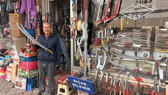 45 yıllık bıçak ustası çırak bulamamaktan dertli