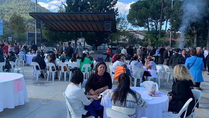 Aday Adayı Kökten düzenlenen kermes etkinliğine katıldı