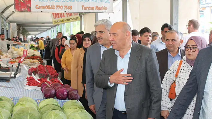 Aday Otgöz'e yoğun ilgi