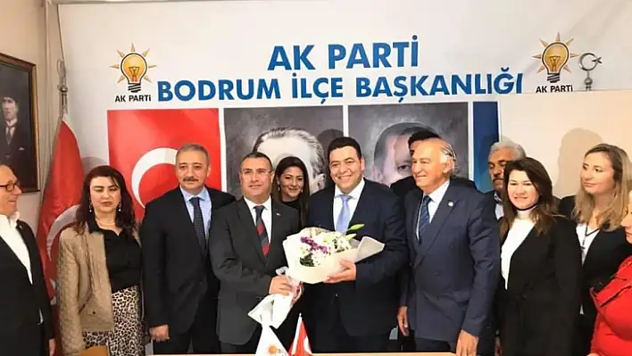 Ak Parti Bodrum'da Devir Teslim Gerçekleşti