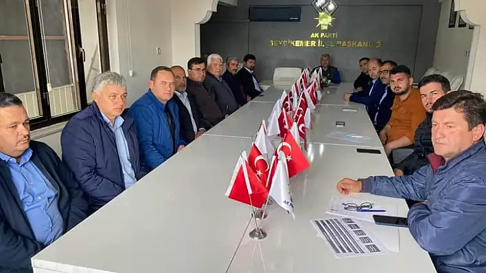 AK PARTİ SEYDİKEMER'DE GÖREV DAĞILIMI YAPILDI