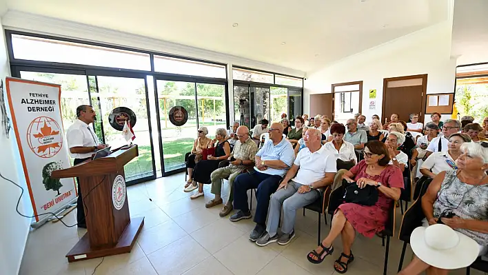 Alzheimer İçin Bilim ve Empati Buluşması