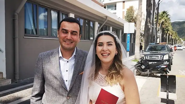Aşkları ve Yuva Kurma Hayallerine Korona Virüsü Engel Olamadı