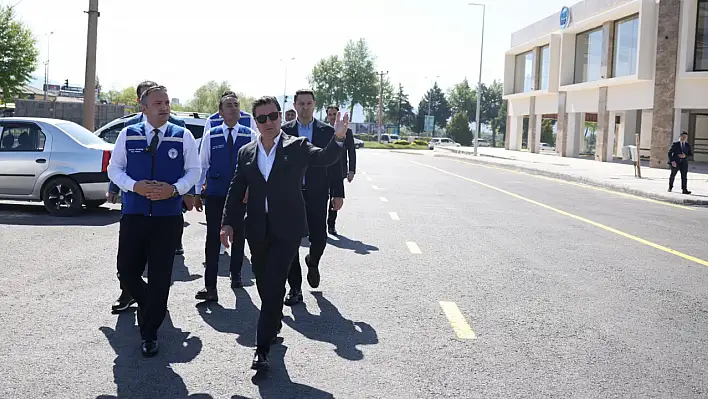 Başkan Aras, tamamlanan yol çalışmasını yerinde inceledi