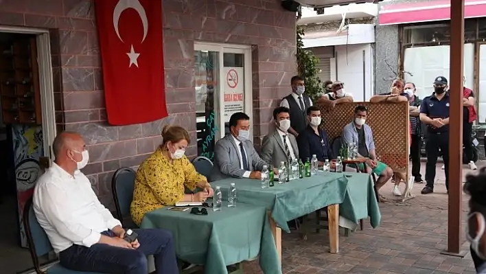 Başkan Aras, Turgutreis Çarşı Esnafıyla Bir Araya Geldi