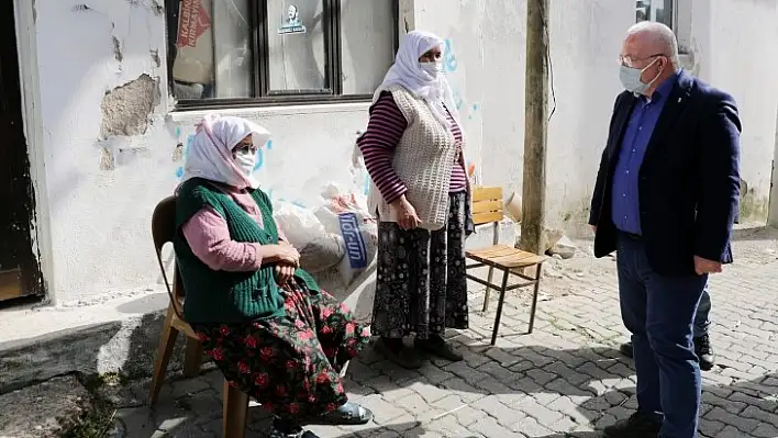 Başkan Gümüş 9 mahalleyi ziyaret etti