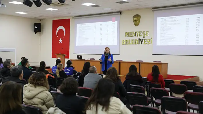 Başkan Gümüş, 'Kadınların Daha Güçlü Olduğu Bir Menteşe İçin Çalışıyoruz'