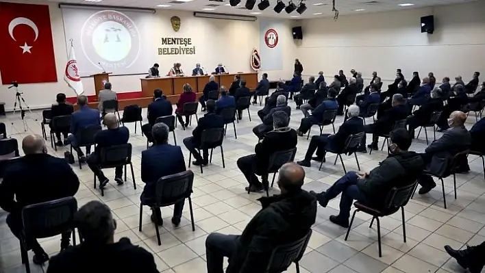 Başkan Gümüş, Muhtarlar Derneği Olağan Genel Kuruluna katıldı