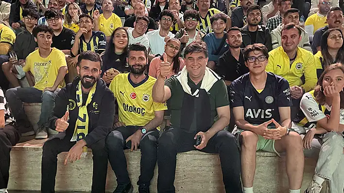 Başkan Karaca, Fenerbahçe Maçını Fethiye'deki Fenerbahçeliler İle İzledi