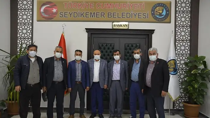 Başkan Otgöz'ü makamında ziyaret ettiler 