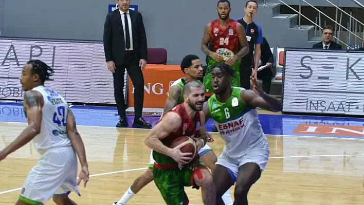 Basketbolda 2. devre hızlı başladı