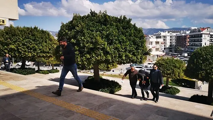 Bayrampaşa'da abi kardeşe saldıranlardan biri Marmaris'te yakalandı