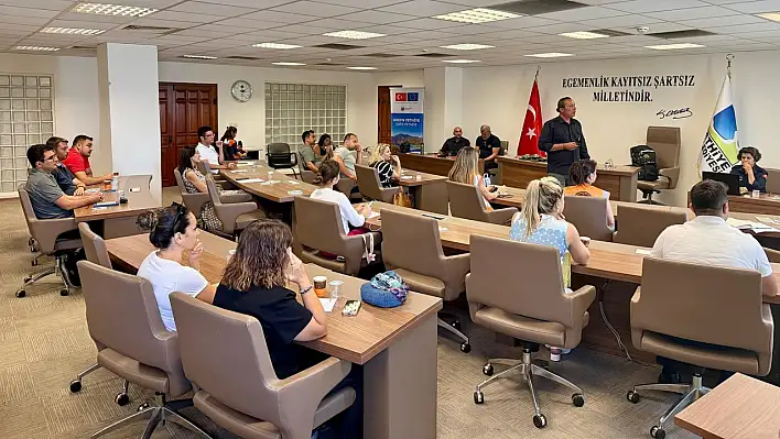 Belediye Personellerine Afet Bilinci Aşılanıyor