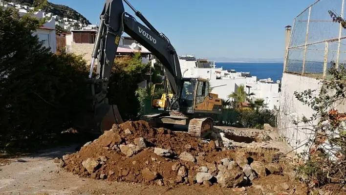 Bodrum Yollarında Geniş Kapsamlı Çalışmalar Devam Ediyor