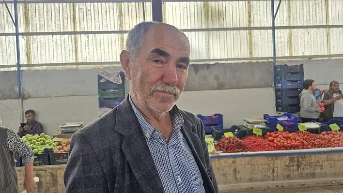 Bu Ceviz Normal Cevizin 3 Katı Büyüklüğünde