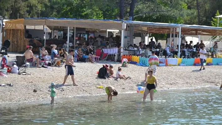 Büyük Samanlık Plajı Örnek Bir Çalışma Gerçekleştirdi