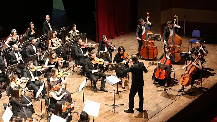 Büyükşehir Belediyesi Orkestrası Konserlere Devam Ediyor