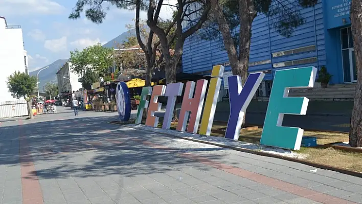 Cadde ve sokaklar bomboş kaldı