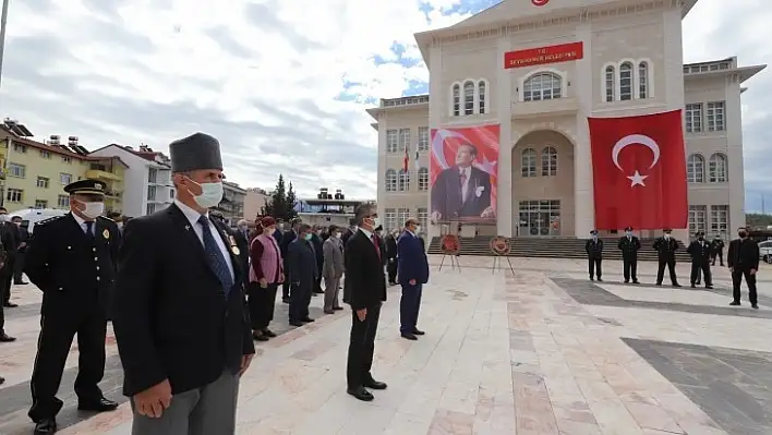 Çanakkale Destanı'nın 106 yıllık haklı gururu coşkuyla kutlandı