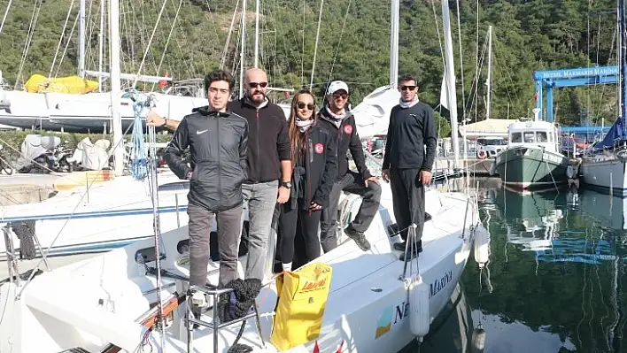 Denizde Tek Engelleri Rüzgarsız Hava