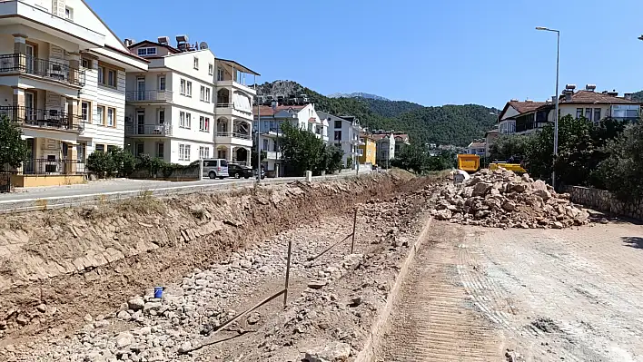 Dere Islah Çalışması Esnafı Endişelendirdi