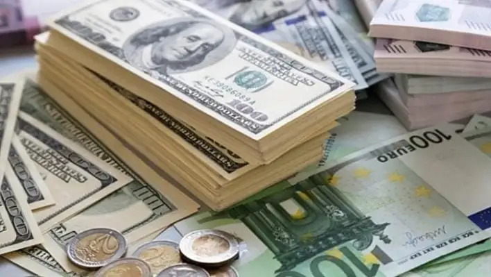 Dolar'dan yeni zirve: 20,81