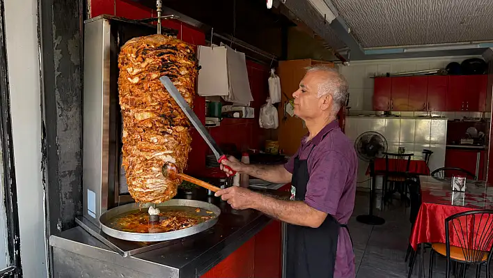 Döner ustasının gözüyle Fethiye'nin yaz sezonu