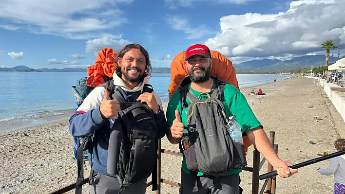 Dünya Turu Yapan Gezginler Fethiye'de Kamp Kurdu: 'Çalışabilirsek Biriktirip Orta Asya'ya Devam Edeceğiz'