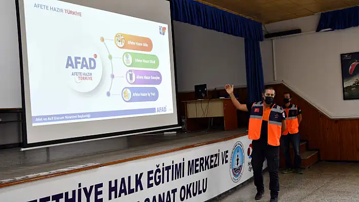 Düzce depreminin yıl dönümünde afet farkındalık eğitimi verildi