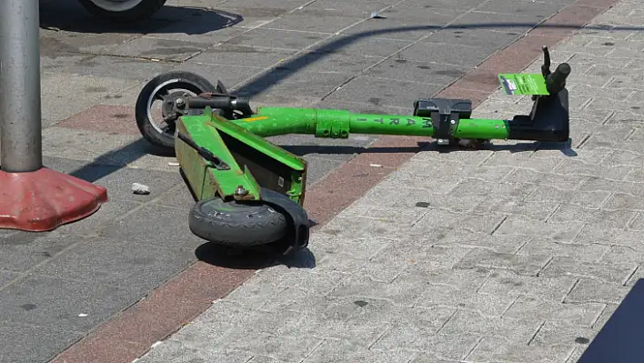 Elektrikli Scooter'lar Hor Kullanılıyor