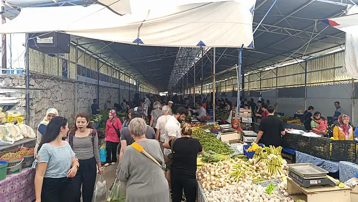 Ersoy 'Vatandaş pazarı pahalı bulmasın artık!'