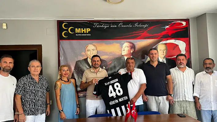Fethiye Beşiktaş Taraftarlar Derneği'nden MHP İlçe Teşkilatı'na Nezaket Ziyareti