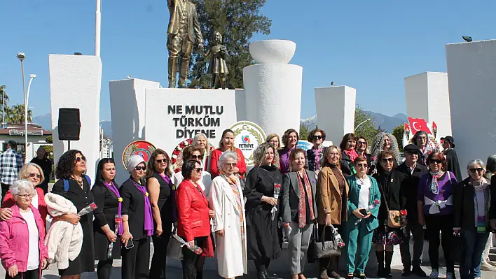 Fethiye'de 8 Mart Dünya Kadınlar Günü'ne Anlamlı Kutlama: Çelenk Töreni Düzenlendi