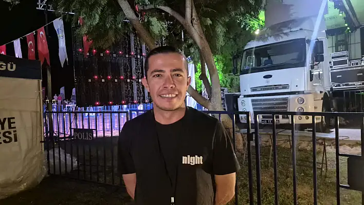 Fethiye'de DJ Sercan, Belcekız'da ritmi yükseltti