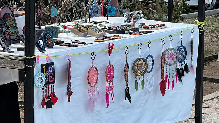 Fethiye'de kadın emeği kışın da tezgâhta