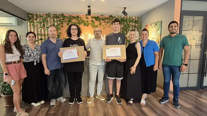 Fethiye'de LGS'de Ömer Faruk ve Berat Efe'de Gururlandıran Başarı