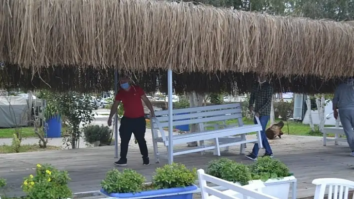 Fethiye'de restoran ve kafeler açılış hazırlıklarına başladı