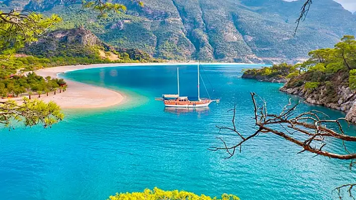 Fethiye'de Sıcak ve Güneşli Hava Devam Ediyor