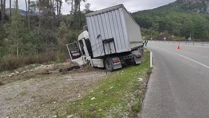 Fethiye'de tır kazası: 1 ölü